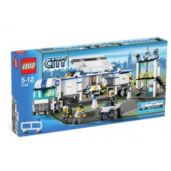 LEGO CITY 7743 Policejní kamion