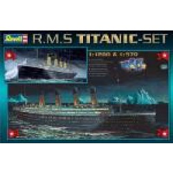 MODEL 1:570 a 1:1200 Set Titanic